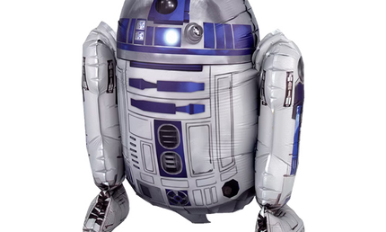 Stehender Folienballon in Form des silber-blauen Roboters R2-D2, aus dem Film Star Wars, mit zylindrischem Körper und seitlichen Armen.
