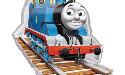 Thomas die Lokomotive Folienballon in Zugform auf Schienen – farbenfrohe Kindergeburtstag Deko